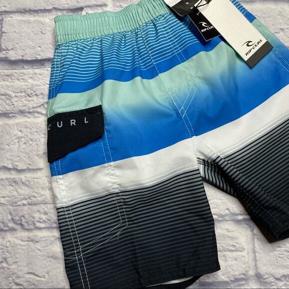 Rip Curl Patterned Board Shorts - Picture 2 of 8